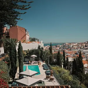 Torel Palace בית הארחה