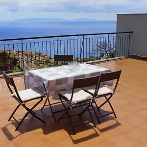 Apartament Klify Garajau