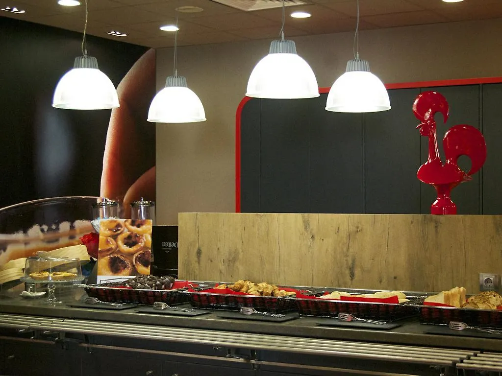 Hotel Ibis Lisboa Saldanha 2*, Lisbon